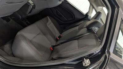 2015 Ford Fiesta SE   - Photo 13 - Butler, PA 16001