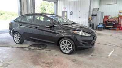 2015 Ford Fiesta SE   - Photo 5 - Butler, PA 16001