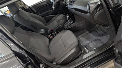 2015 Ford Fiesta SE   - Photo 15 - Butler, PA 16001