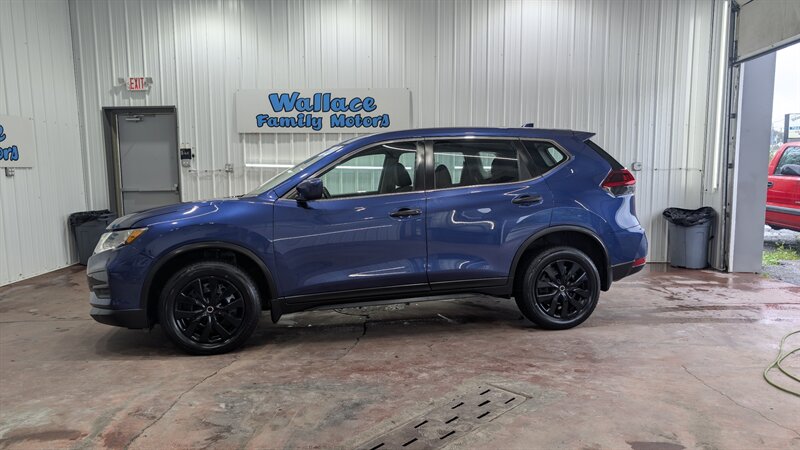 2020 Nissan Rogue S  