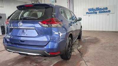 2020 Nissan Rogue S   - Photo 4 - Butler, PA 16001