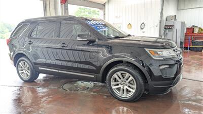 2018 Ford Explorer XLT   - Photo 5 - Butler, PA 16001