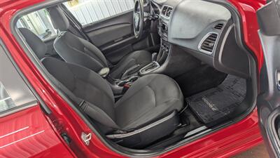 2012 Dodge Avenger SE V6   - Photo 15 - Butler, PA 16001