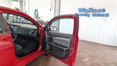 2012 Dodge Avenger SE V6   - Photo 14 - Butler, PA 16001