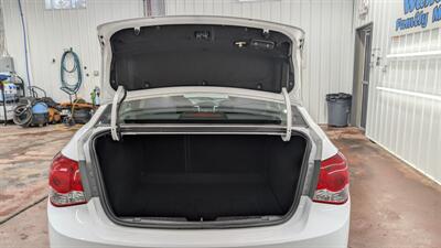 2014 Chevrolet Cruze LS Auto   - Photo 18 - Butler, PA 16001