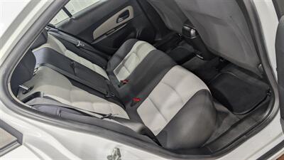 2014 Chevrolet Cruze LS Auto   - Photo 17 - Butler, PA 16001