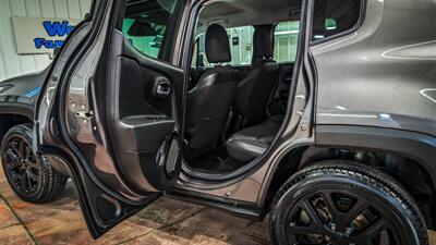 2016 Jeep Renegade Justice Edition   - Photo 12 - Butler, PA 16001