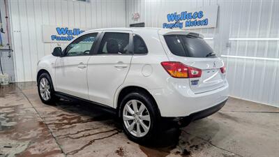 2015 Mitsubishi Outlander Sport 2.4 ES   - Photo 3 - Butler, PA 16001