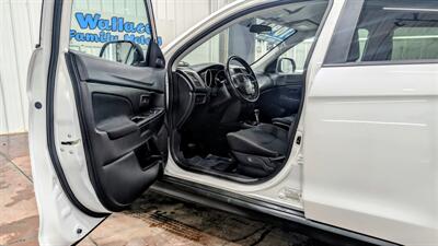 2015 Mitsubishi Outlander Sport 2.4 ES   - Photo 10 - Butler, PA 16001