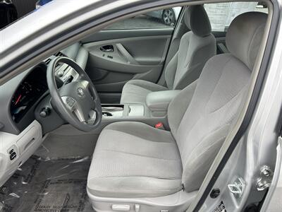 2010 Toyota Camry LE   - Photo 7 - Butler, PA 16001