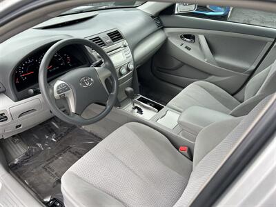 2010 Toyota Camry LE   - Photo 8 - Butler, PA 16001