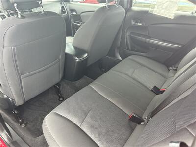 2013 Chrysler 200 Touring   - Photo 13 - Butler, PA 16001