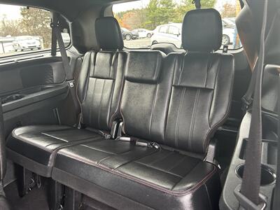 2012 Dodge Grand Caravan R/T   - Photo 14 - Butler, PA 16001