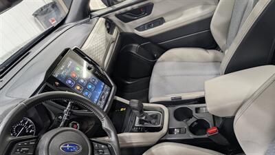 2025 Subaru Forester Premium   - Photo 20 - Butler, PA 16001