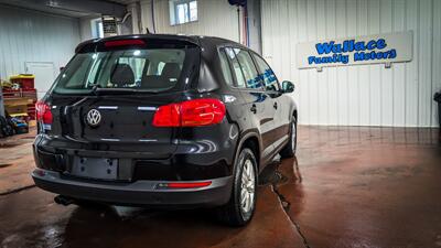 2013 Volkswagen Tiguan S 4Motion   - Photo 4 - Butler, PA 16001