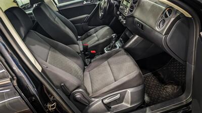 2013 Volkswagen Tiguan S 4Motion   - Photo 15 - Butler, PA 16001