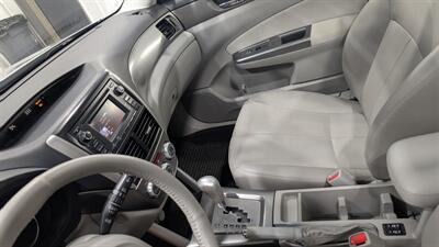 2011 Subaru Forester 2.5X Limited   - Photo 20 - Butler, PA 16001