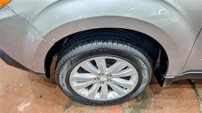 2011 Subaru Forester 2.5X Limited   - Photo 8 - Butler, PA 16001