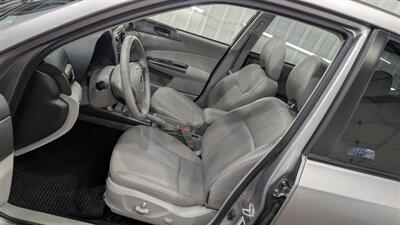 2011 Subaru Forester 2.5X Limited   - Photo 11 - Butler, PA 16001