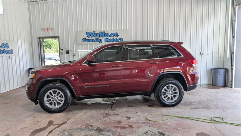 2018 Jeep Grand Cherokee Laredo E   - Photo 1 - Butler, PA 16001