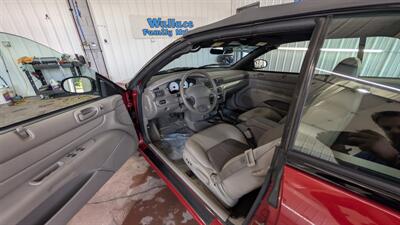 2002 Chrysler Sebring GTC   - Photo 19 - Butler, PA 16001