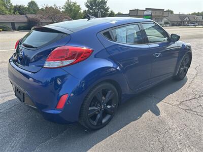 2017 Hyundai VELOSTER Value Edition   - Photo 4 - Butler, PA 16001