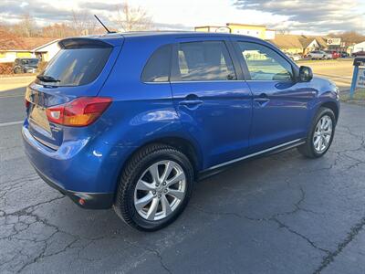 2015 Mitsubishi Outlander Sport SE   - Photo 5 - Butler, PA 16001
