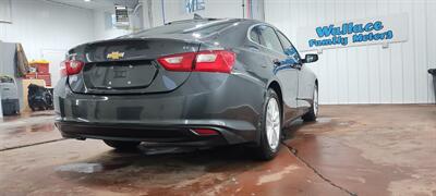 2016 Chevrolet Malibu LT   - Photo 6 - Butler, PA 16001