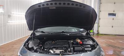 2016 Chevrolet Malibu LT   - Photo 8 - Butler, PA 16001