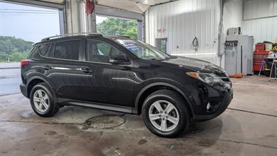 2013 Toyota RAV4 XLE   - Photo 5 - Butler, PA 16001
