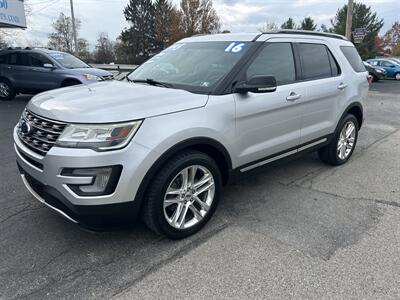 2016 Ford Explorer XLT   - Photo 2 - Butler, PA 16001