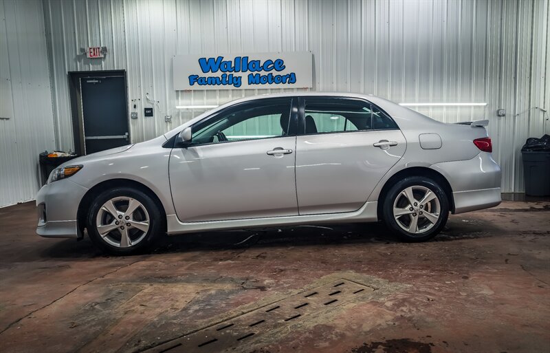 2012 Toyota Corolla S   - Photo 1 - Butler, PA 16001