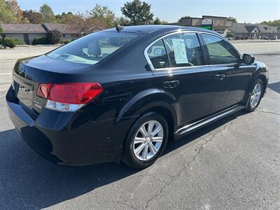 2011 Subaru Legacy 2.5i Premium   - Photo 5 - Butler, PA 16001