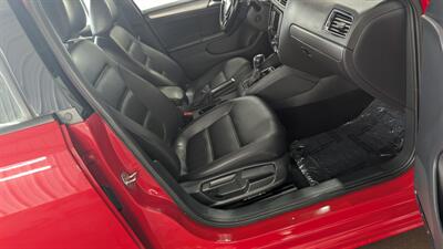 2016 Volkswagen Jetta 1.8T Sport   - Photo 15 - Butler, PA 16001