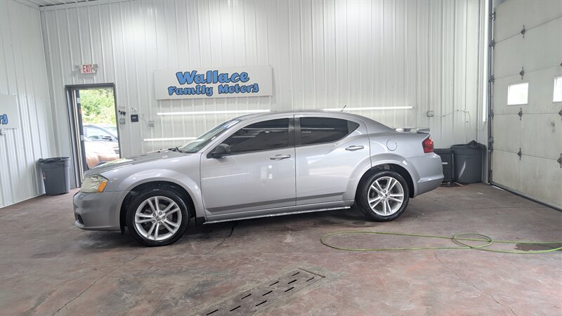 2014 Dodge Avenger SE   - Photo 1 - Butler, PA 16001