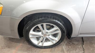 2014 Dodge Avenger SE   - Photo 8 - Butler, PA 16001