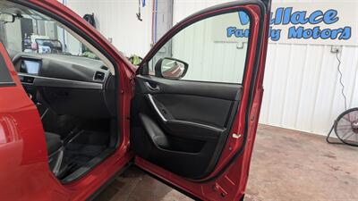 2016 Mazda CX-5 Touring   - Photo 14 - Butler, PA 16001