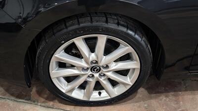 2017 Mazda MAZDA3 Touring   - Photo 9 - Butler, PA 16001