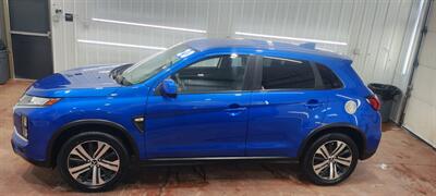 2020 Mitsubishi Outlander Sport ES   - Photo 2 - Butler, PA 16001