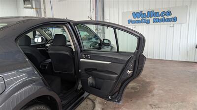 2011 Subaru Legacy 2.5i Premium   - Photo 16 - Butler, PA 16001