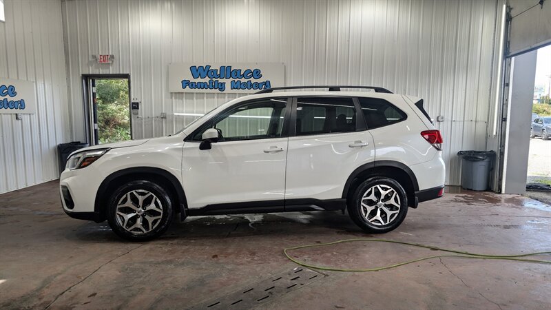 2019 Subaru Forester Premium   - Photo 1 - Butler, PA 16001