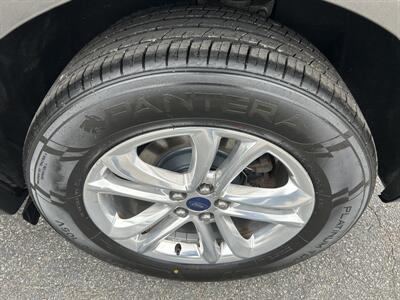 2017 Ford Edge SEL   - Photo 15 - Butler, PA 16001