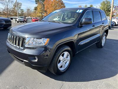 2013 Jeep Grand Cherokee Laredo   - Photo 2 - Butler, PA 16001