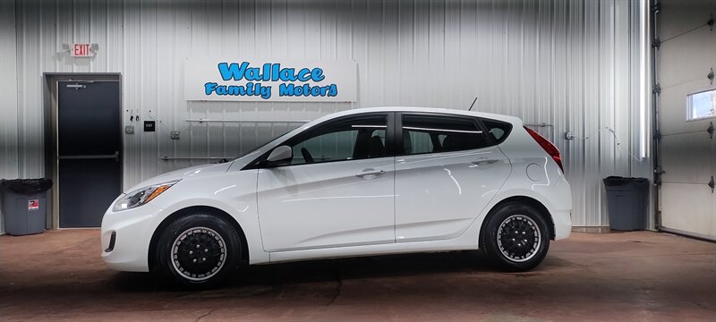 2015 Hyundai Accent GS's photo