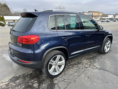 2014 Volkswagen Tiguan RLine 4Motion   - Photo 5 - Butler, PA 16001