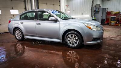 2012 Subaru Legacy 2.5i   - Photo 5 - Butler, PA 16001