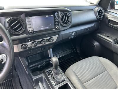 2020 Toyota Tacoma Access Cab SR 4X4   - Photo 12 - Butler, PA 16001