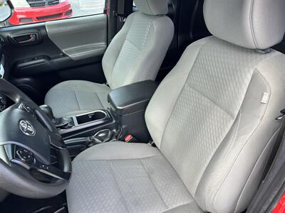 2020 Toyota Tacoma Access Cab SR 4X4   - Photo 7 - Butler, PA 16001
