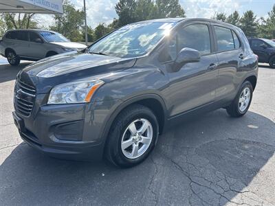 2016 Chevrolet Trax LS   - Photo 2 - Butler, PA 16001