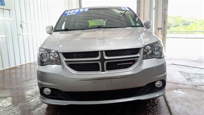 2015 Dodge Grand Caravan R/T   - Photo 7 - Butler, PA 16001